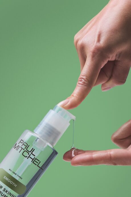 pm-super-skinny-serum-in-use